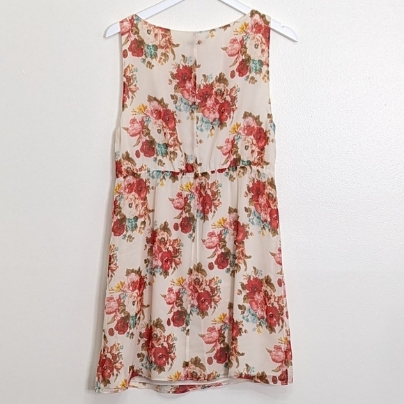 Alice & Olivia White Medium Pink Floral Dress - Picture 5 of 6